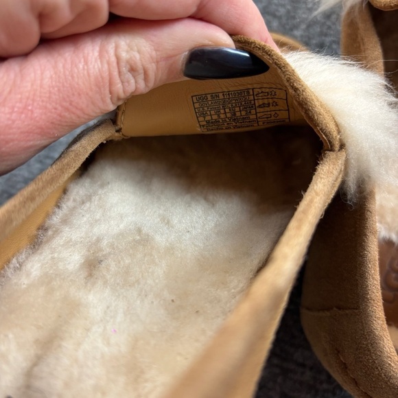 UGG Women’s Kaley Wisp Loafer Chestnut size: 7 - Picture 11 of 12